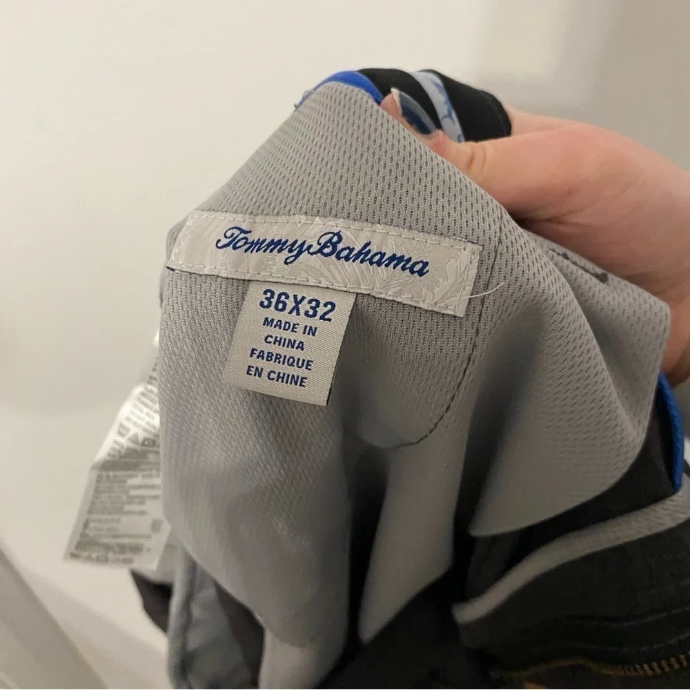 Tommy‎ Bahama Gray Flat Front Dress Pants 36x32